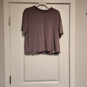 Allbirds crop tshirt